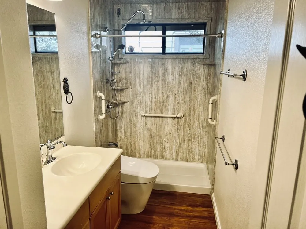 Slide of Tropical Wholesale