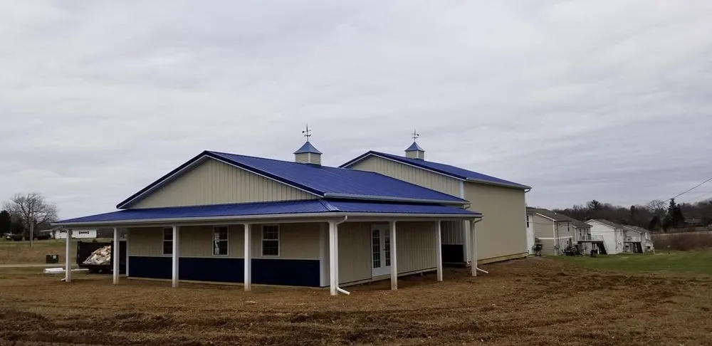 Slide of Troyer’s Custom Homes