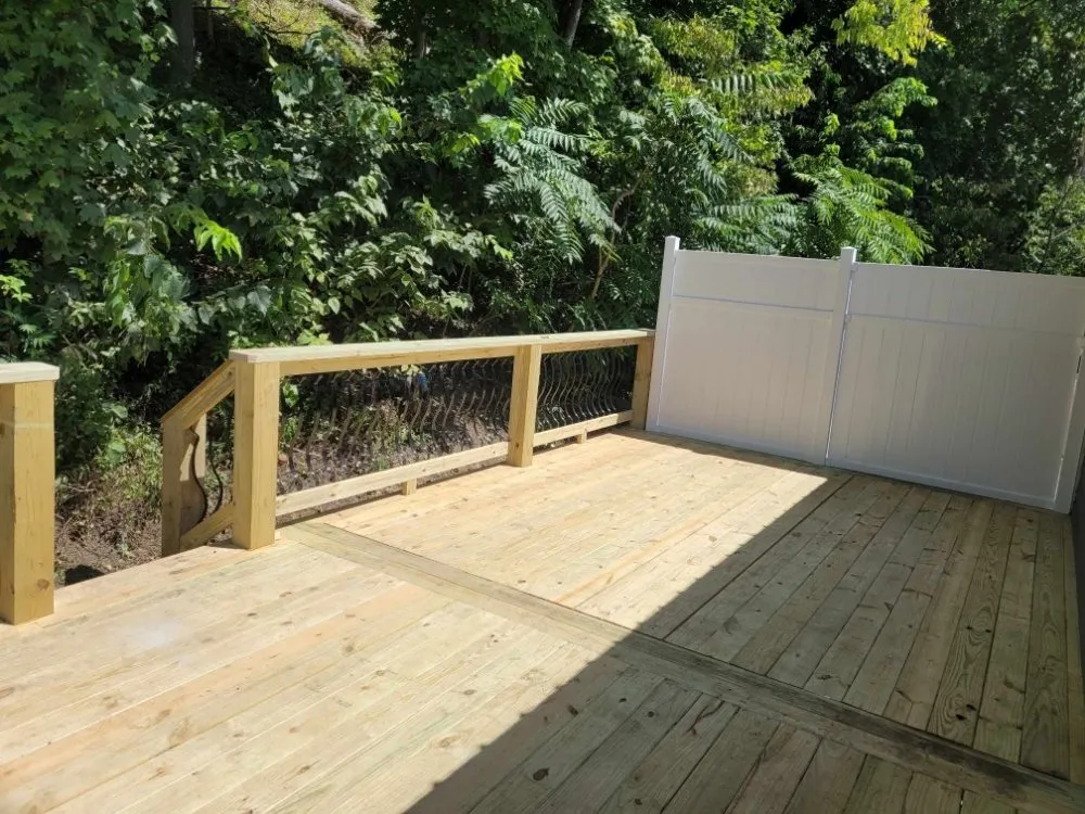 Slide of Tru Vision Contracting