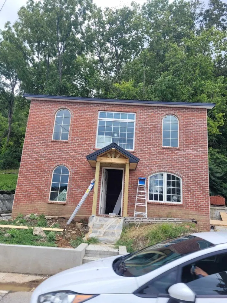 Slide of Tru Vision Contracting