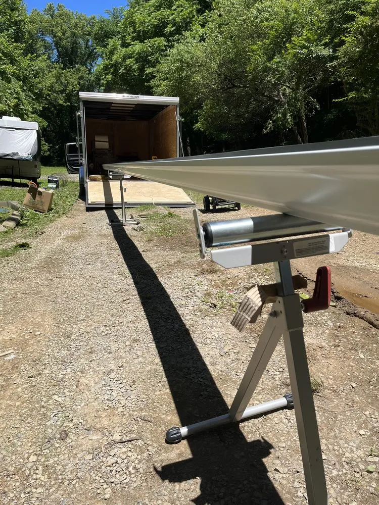 Slide of True Blue Construction