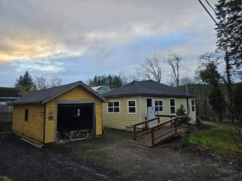 Slide of True North Roof Tech & Contractors