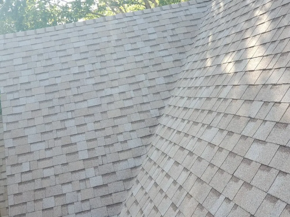 Slide of Truitt’s Roofing