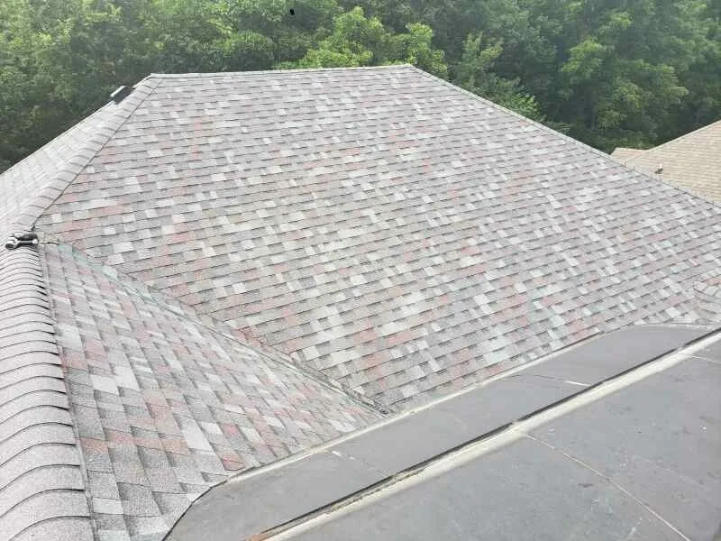 Slide of Truitt’s Roofing