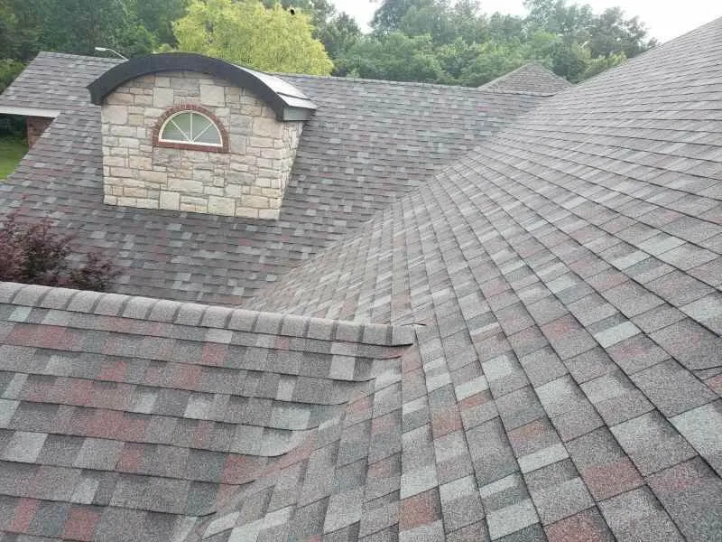 Slide of Truitt’s Roofing