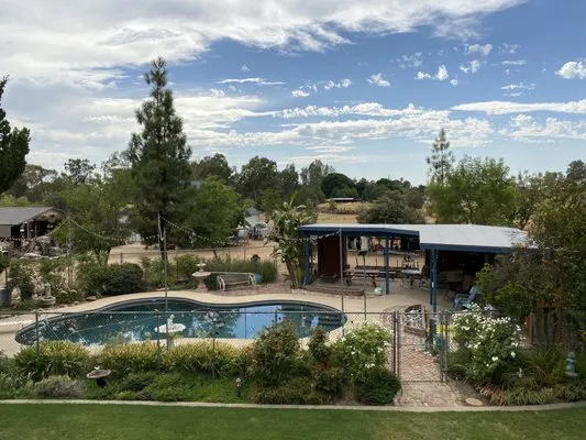 TRUST-ALL ROOFING Logo