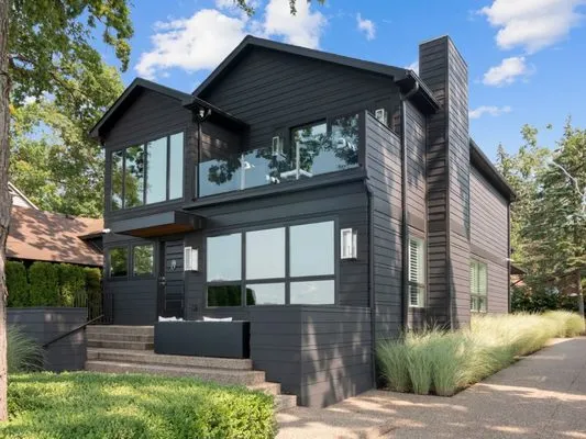 Trust Roofing & Siding Logo