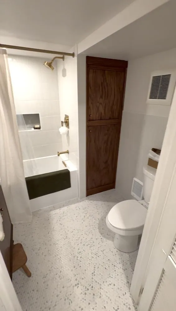 Slide of Trustworthy Construction