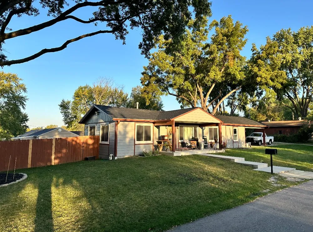 Slide of Trustworthy Roofing