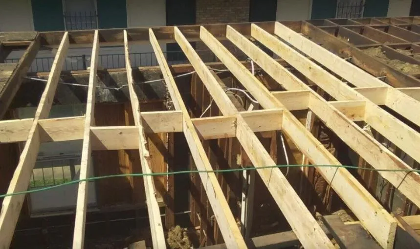 Slide of Trusty Roofing