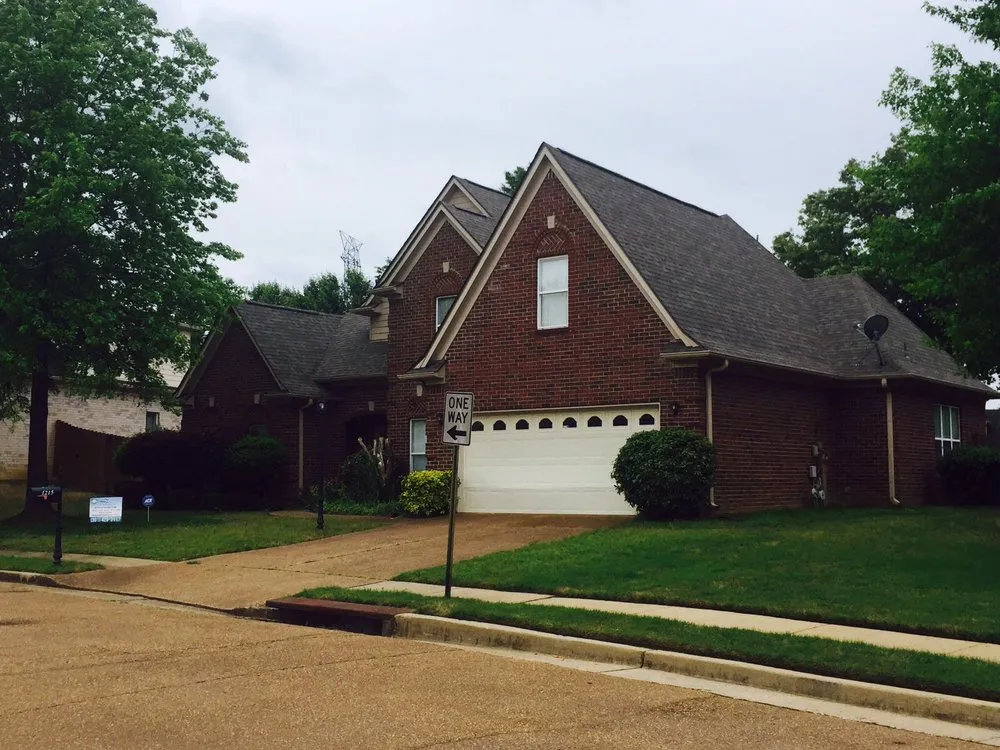 Slide of Trusty Roofing