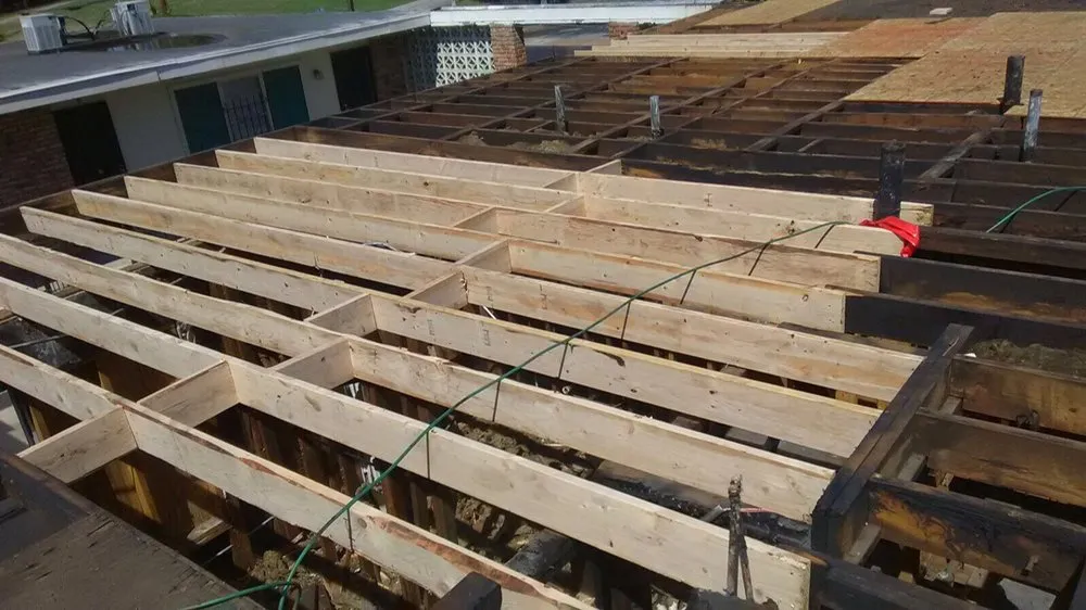 Slide of Trusty Roofing