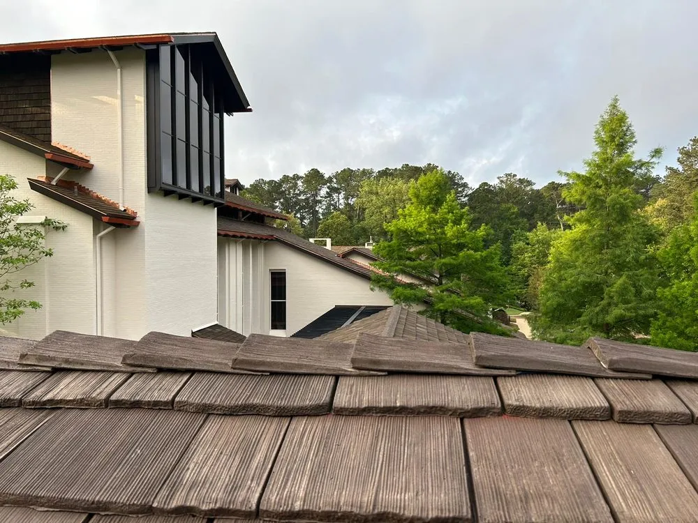 Professional roof replacement in Geismar, LA - T&RV Construction