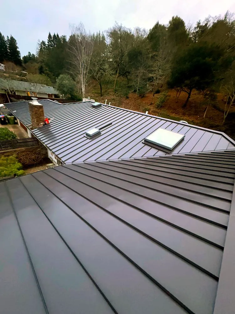 Slide of TSP Roofing and Solar