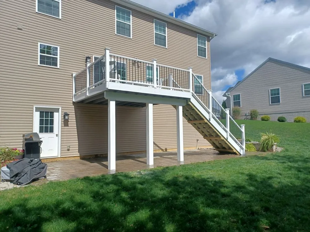 Slide of T&T Construction