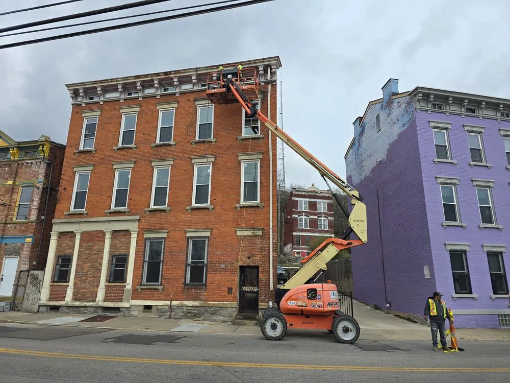 Slide of T&T Construction