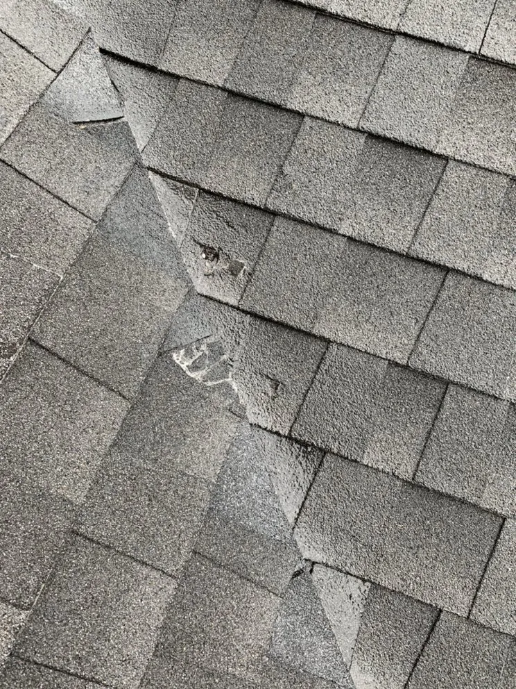 Slide of T&T Roofing