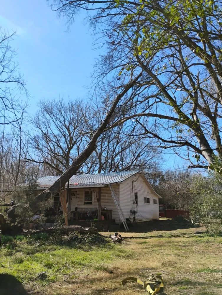 Slide of T&T Superlative Home Improvement