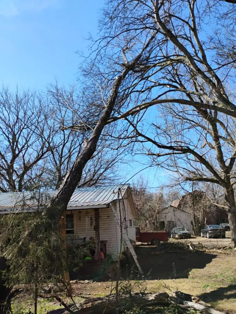 Slide of T&T Superlative Home Improvement