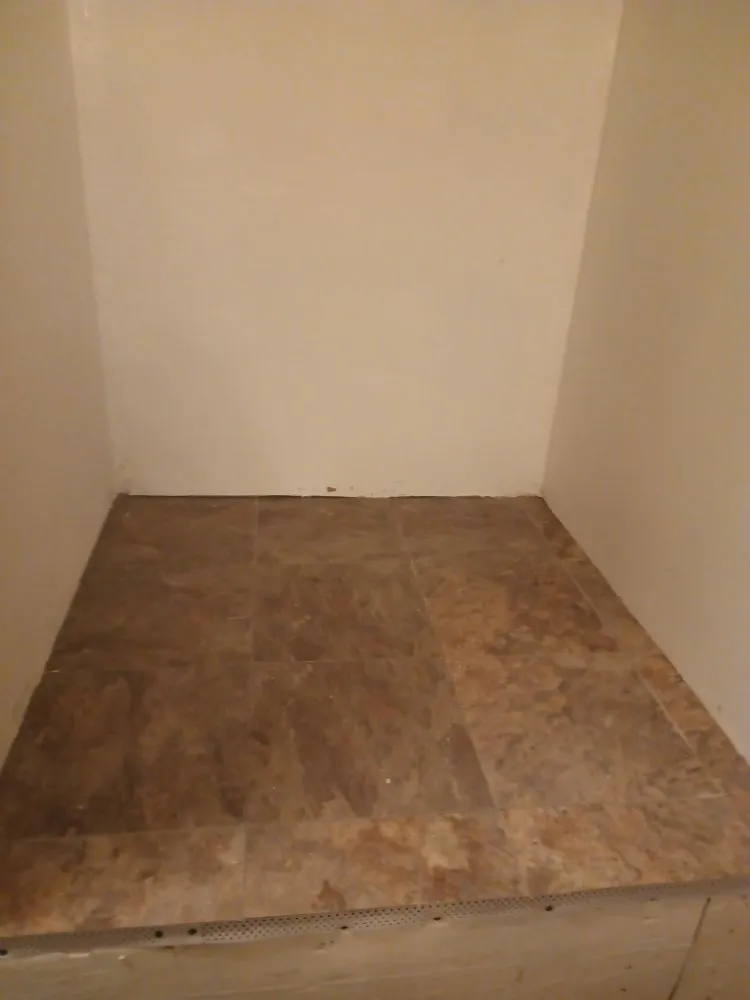 Slide of T&T Superlative Home Improvement