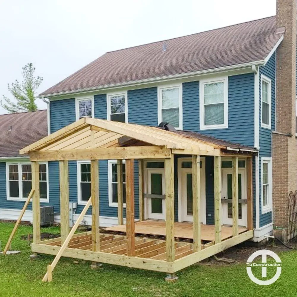 Slide of Tu Construction