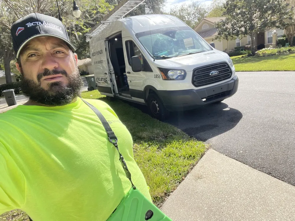 Slide of Tu Mejor Techo