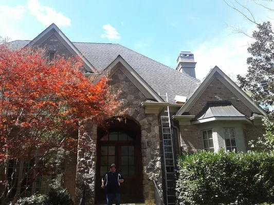 Tuckers Roofing & Construction