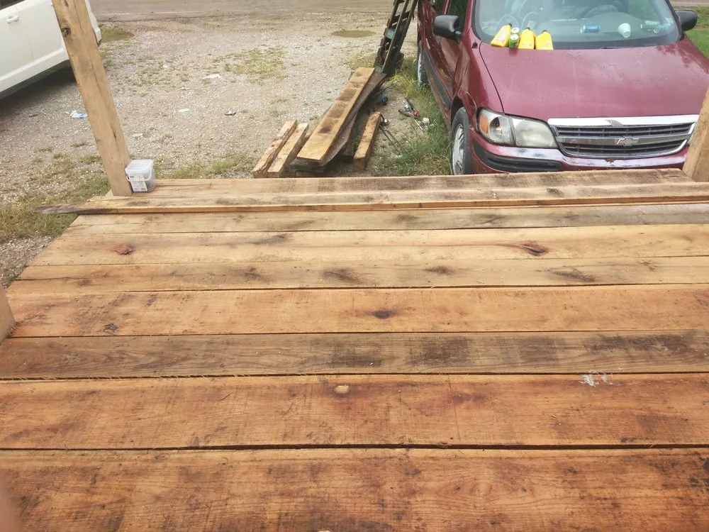 Trusted roof leak repair for homes in Tollesboro, KY by Tumlin's Construction