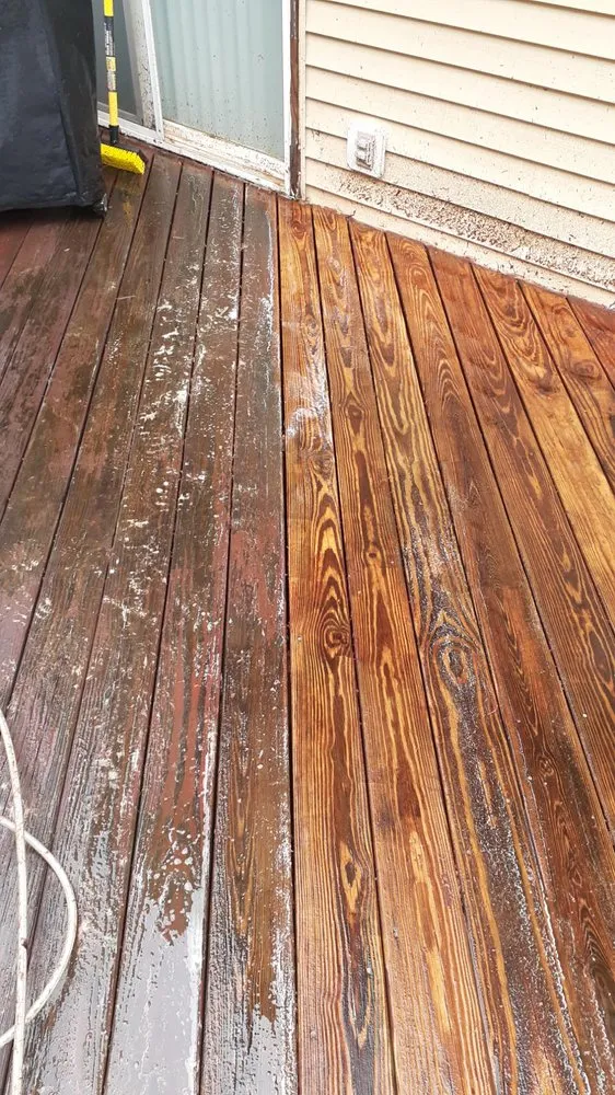 Slide of Tum's Gutter Services