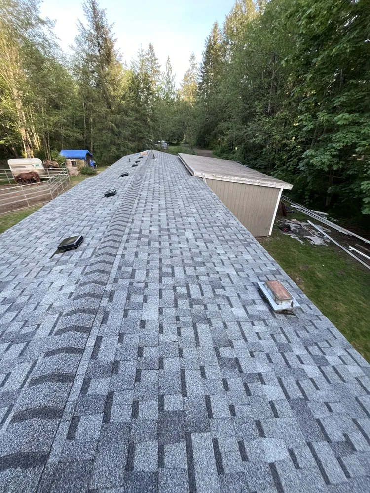Slide of Turcios roofing