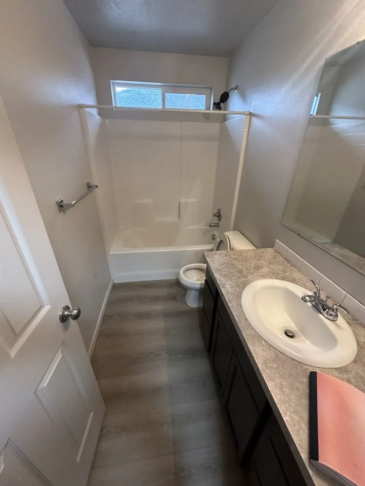 Slide of Turn Right Services