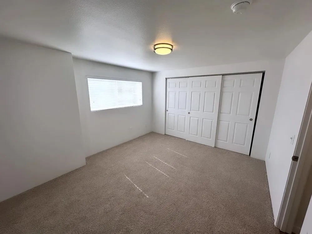 Slide of Turn Right Services