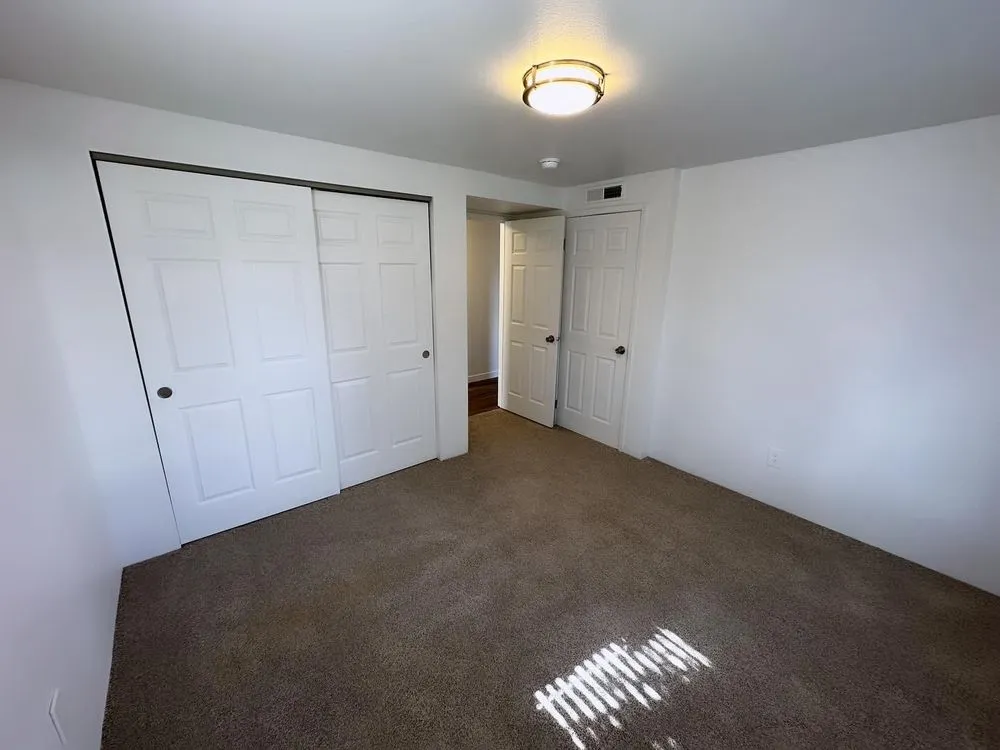 Slide of Turn Right Services