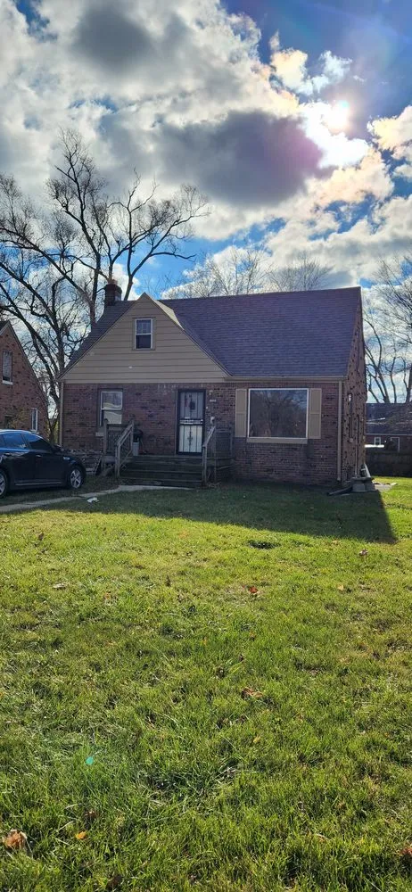 Slide of Turnak Roofing