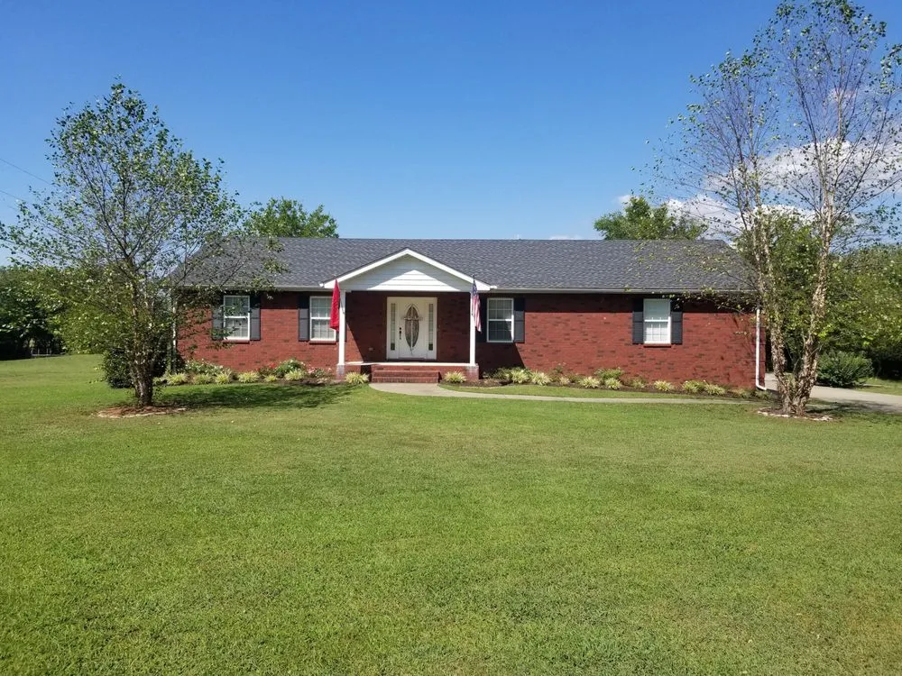 Emergency shingle roofing service in Arrington, TN - Tusker Roofing
