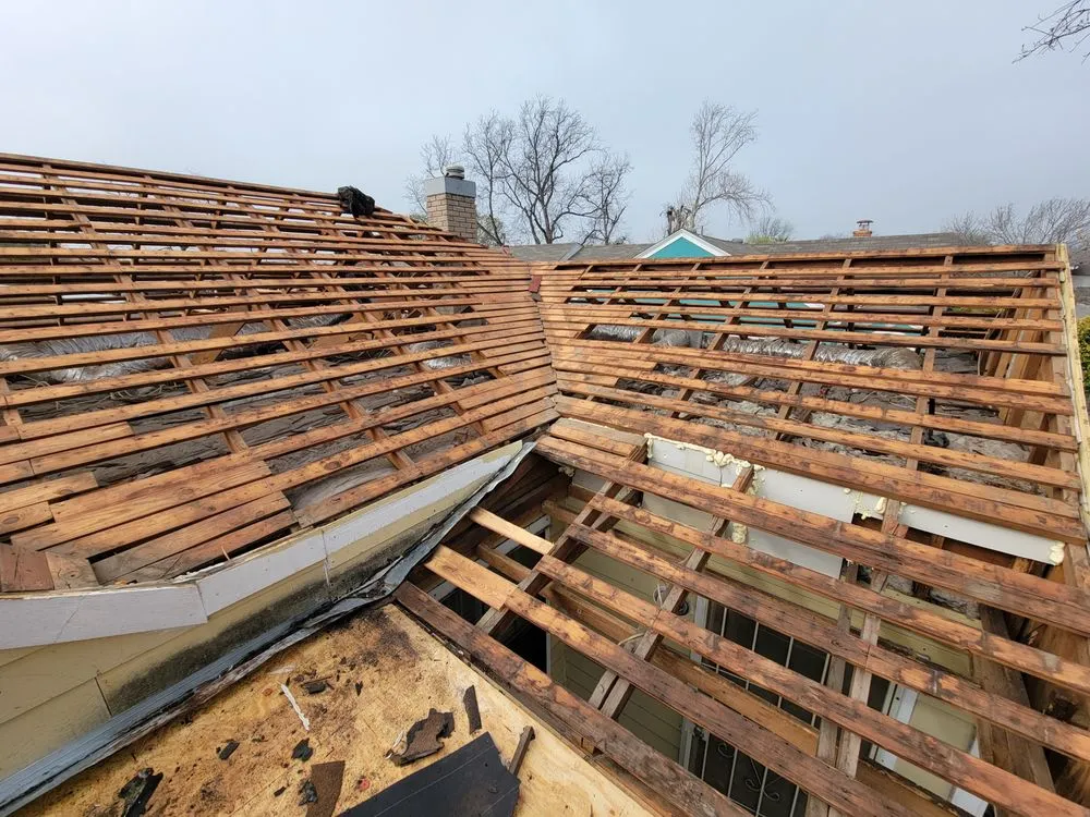 Professional roof replacement experts serving Spring Branch, TX - Tux Roofing