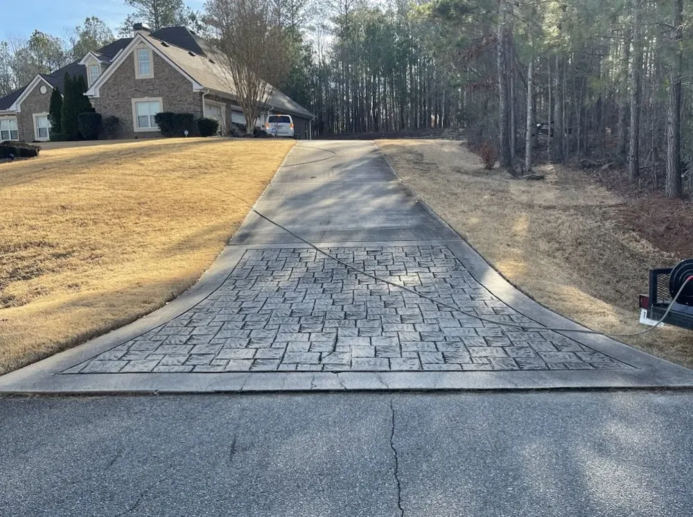 Slide of TVISIONZ Pressure Washing