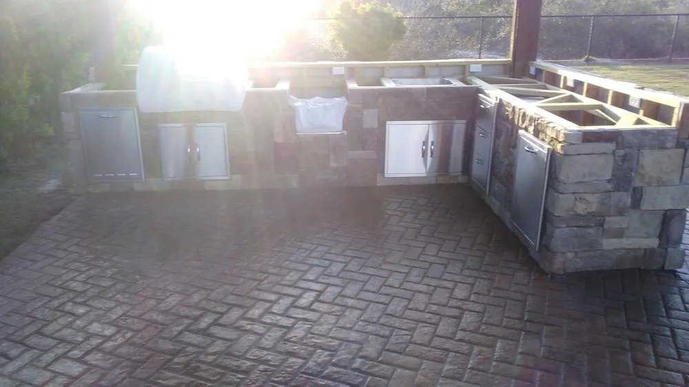 Slide of TW Construction