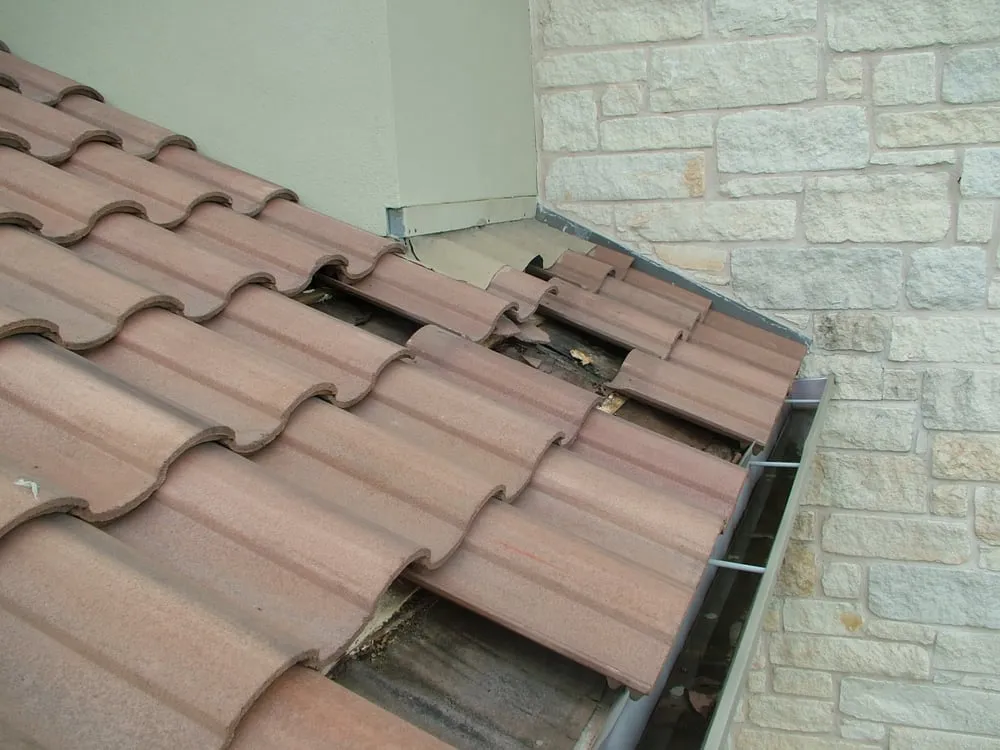 Slide of Twin Brothers Roofing