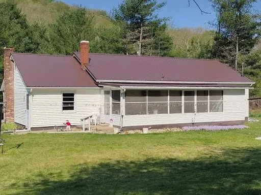Licensed flat roof repair for fast service across Applecreek, OH - Twin Creek Roofing