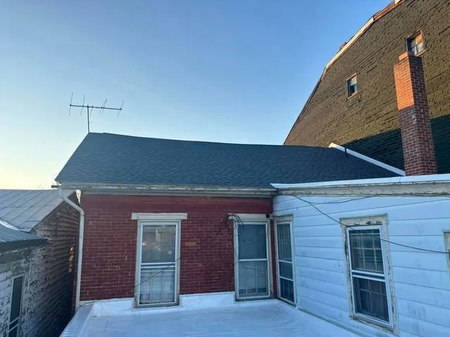 Slide of Twin Valley Roofing