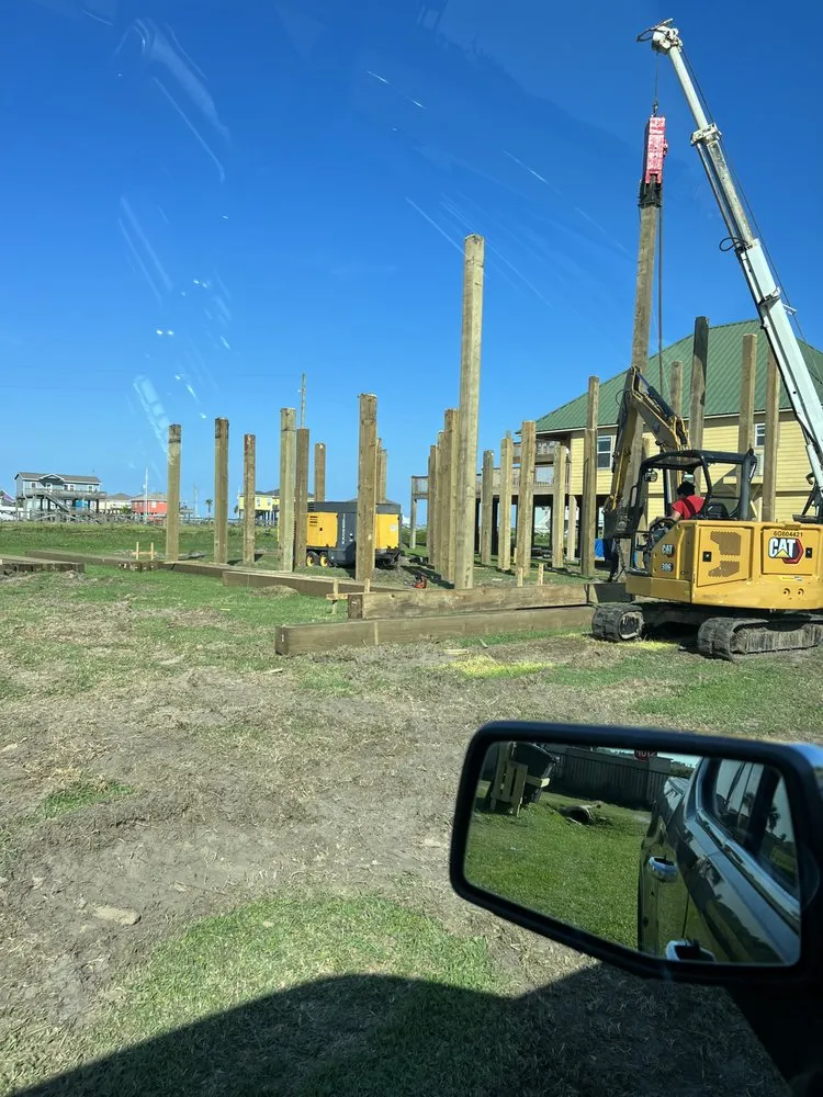 Slide of Twins Benitez Construction