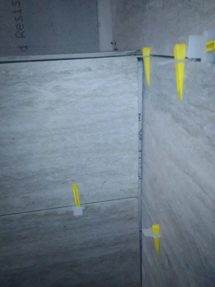 Slide of Twinz Brotherz Construction