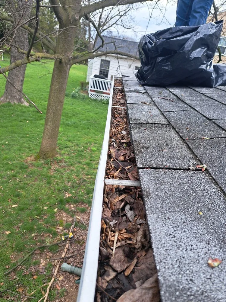 Slide of TX Gutter Service