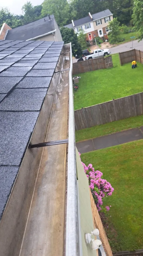 Slide of TX Gutter Service