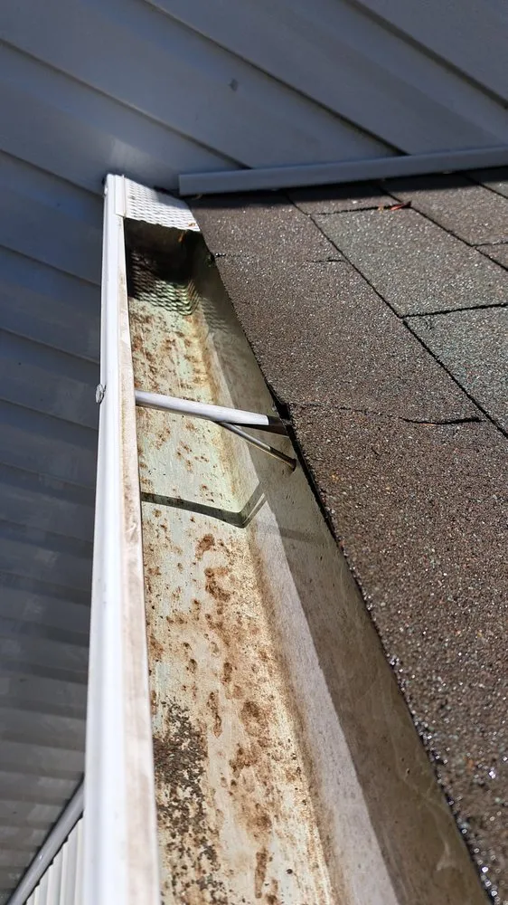 Slide of TX Gutter Service