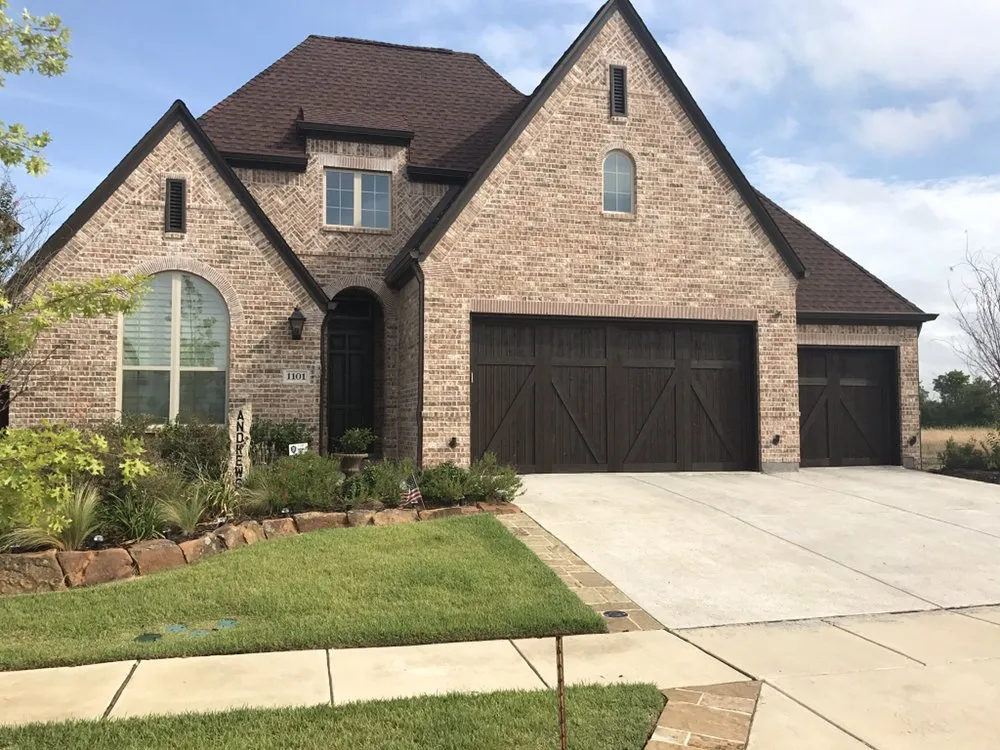 Slide of Tx Platinum Construction