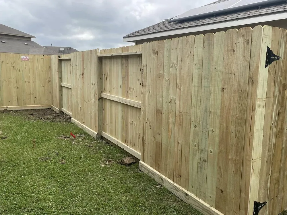 Slide of Tx Roofing & Fence