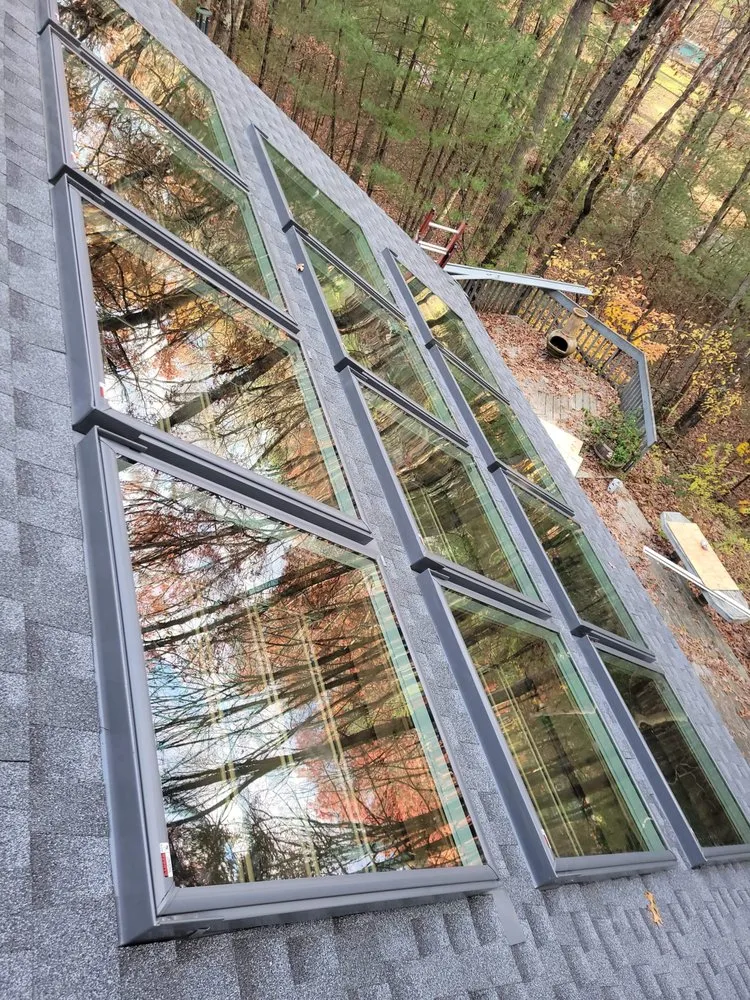 Slide of Tyee Construction