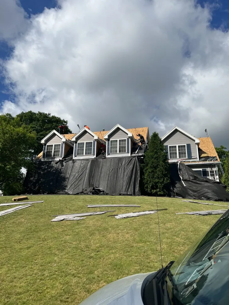 Slide of Tyee Construction